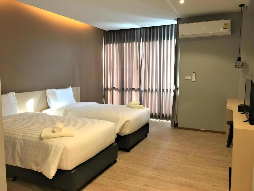 Sans Hotel Ratchaburi Kültér fotó