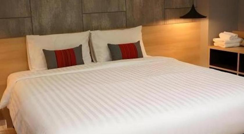 Sans Hotel Ratchaburi Kültér fotó