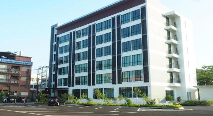 Sans Hotel Ratchaburi Kültér fotó